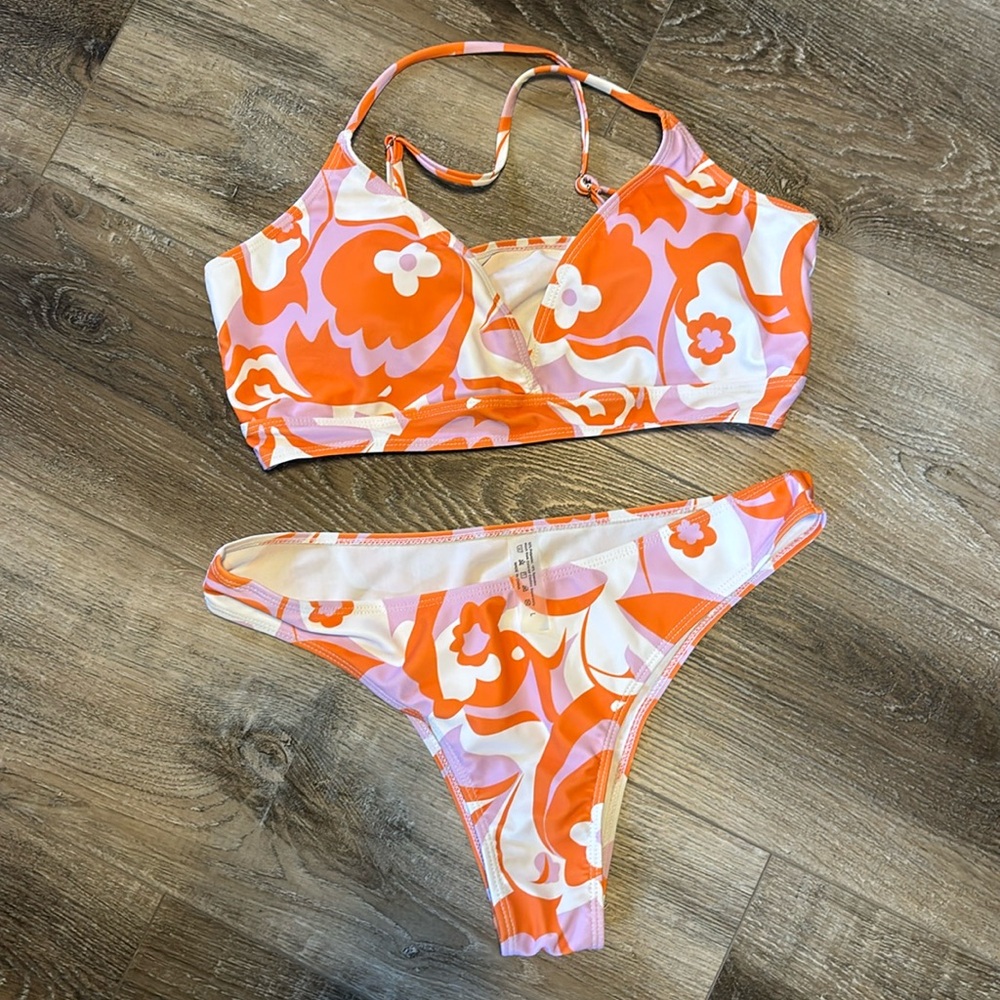 Bathing suit